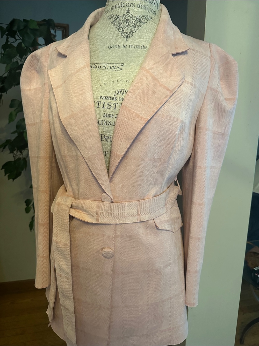 SOLITAIRE Women's Pink Belted Blazer Jacket/ M